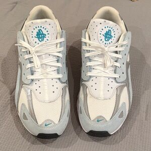 Nike Air Huarache Runner White/Glacier Blue Mens US 10.5